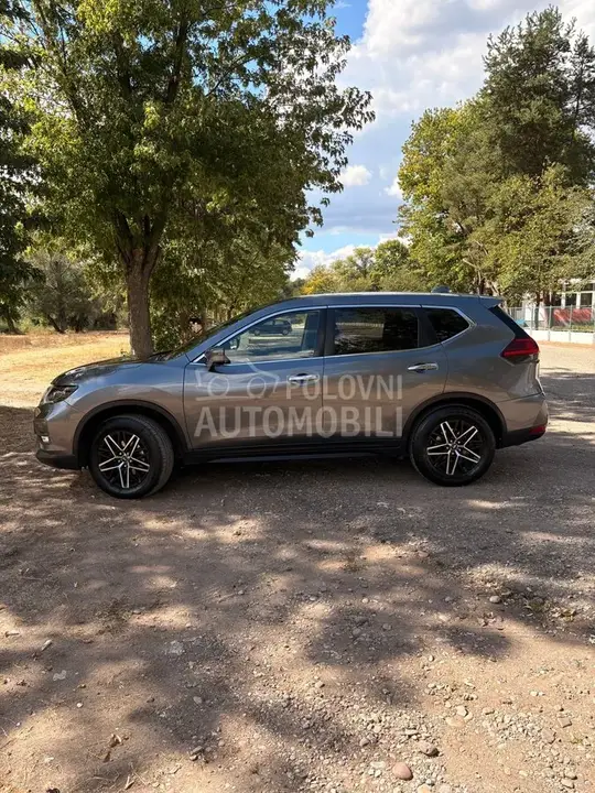 Nissan X-Trail 2017 photo 2