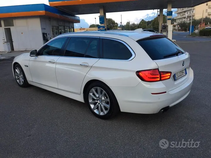 BMW 520D 2010 photo 2