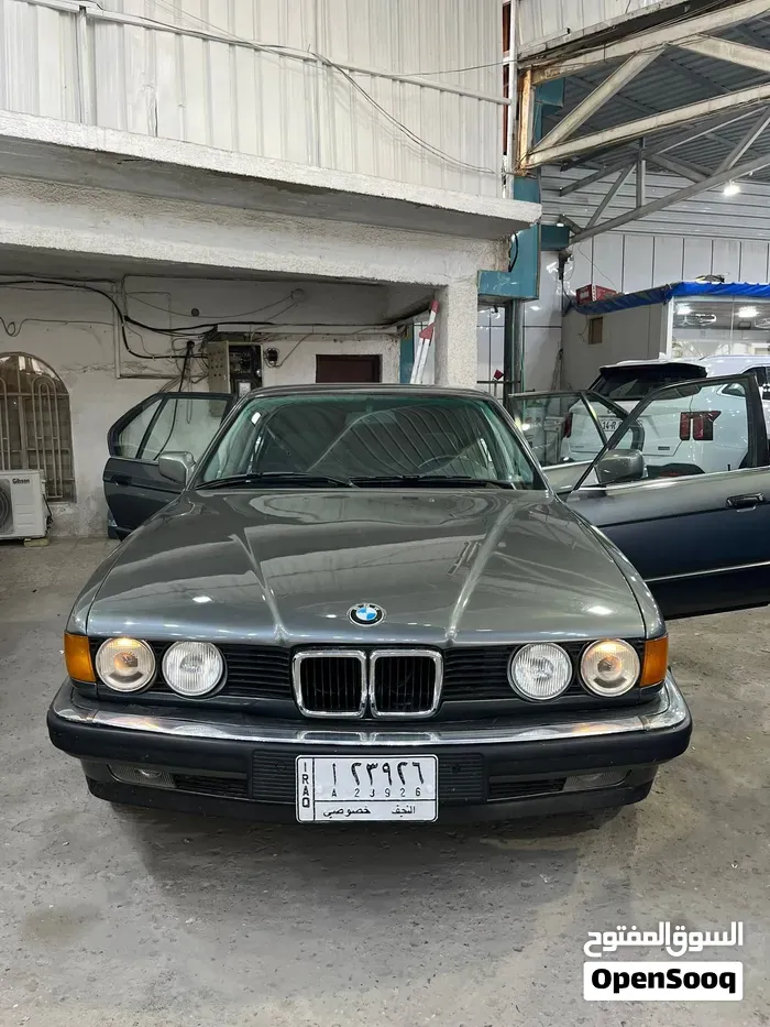 BMW 7 Series 1992 photo 5