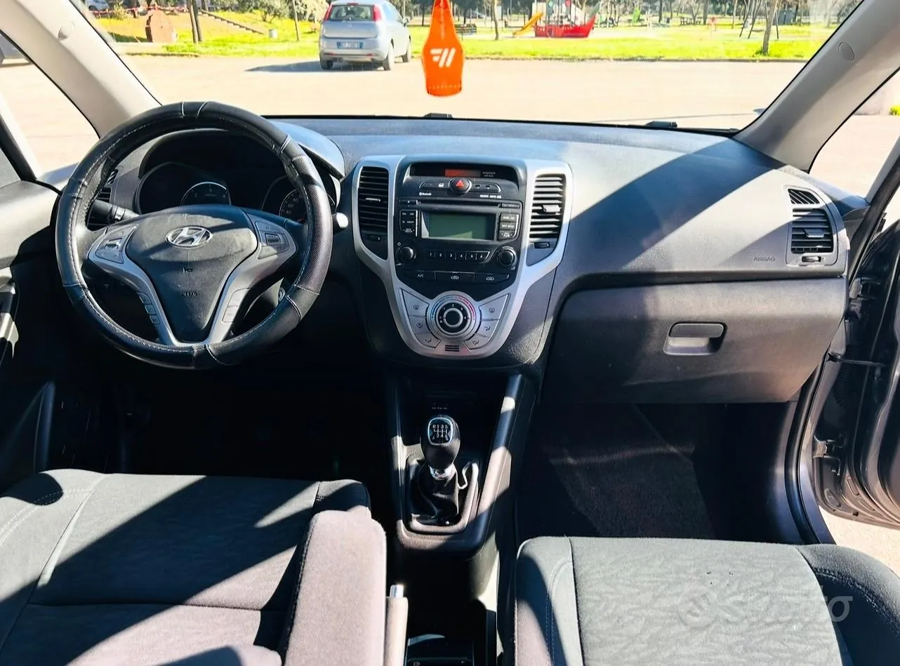 Hyundai Ix20 2011 photo 3