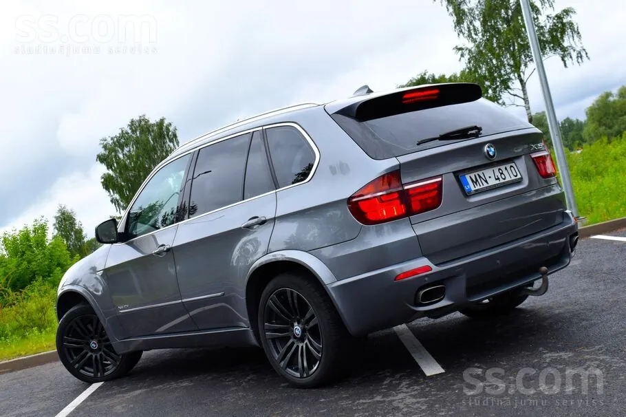 BMW X5 2010 photo 5