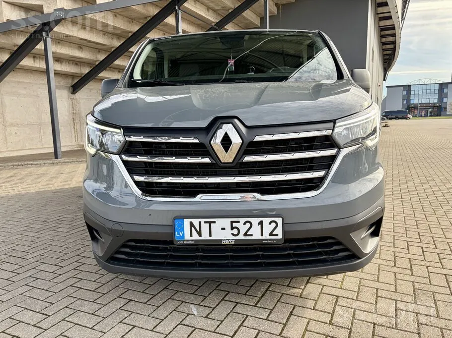 Renault Trafic 2023 photo 5