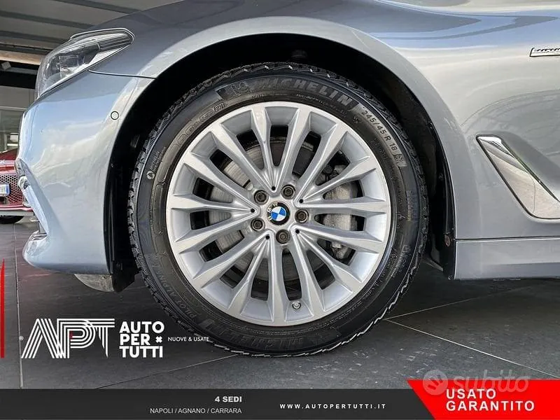 BMW 5 Series 2018 photo 5