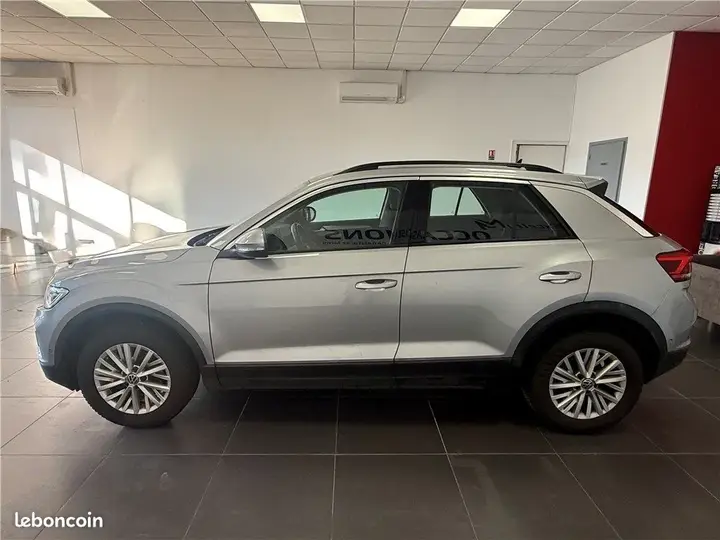 Volkswagen T-Roc 2022 photo 4