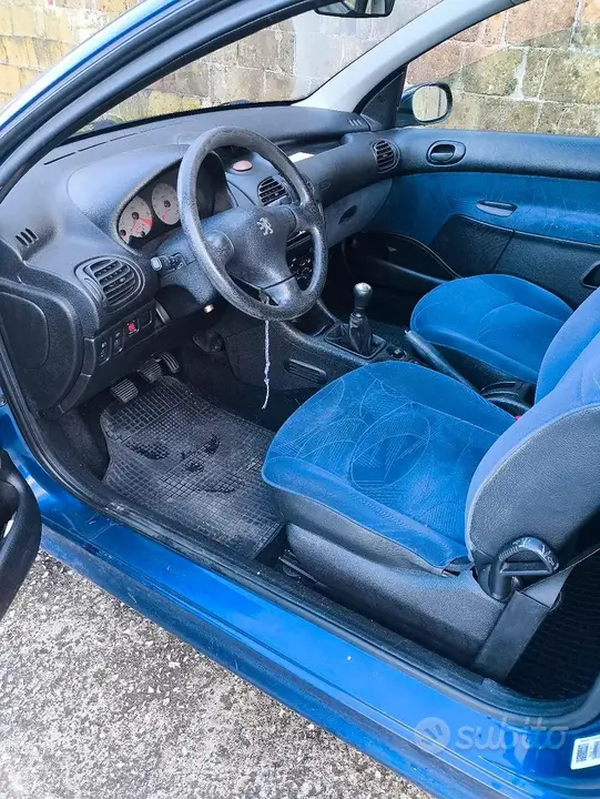 Peugeot 206 2002 photo 5