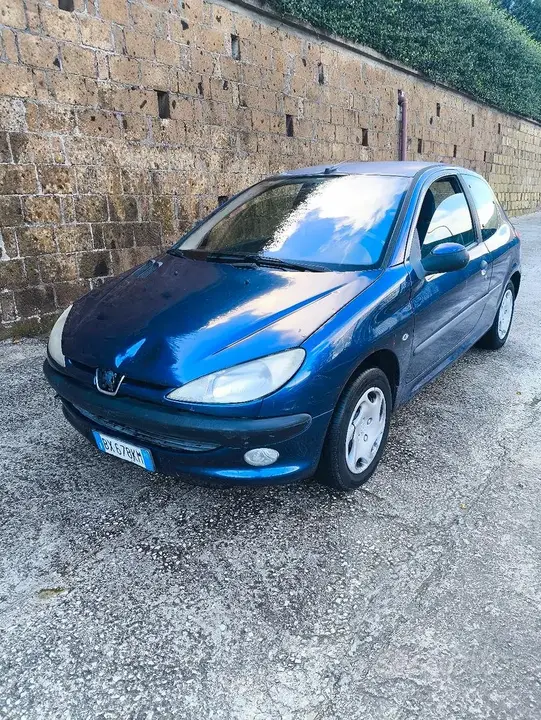 Peugeot 206 2002 photo 3