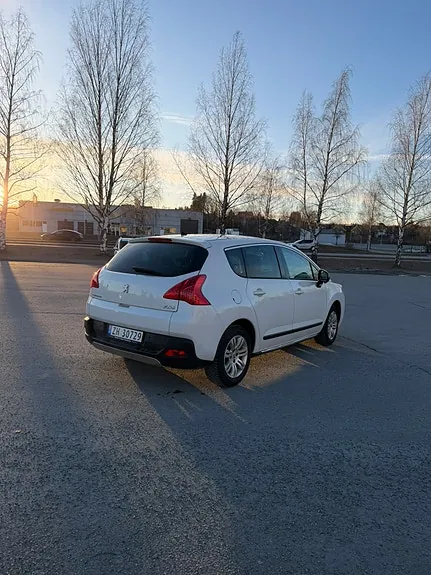 Peugeot 3008 2011 photo 4