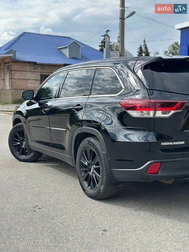 Toyota Highlander 2019 photo 4