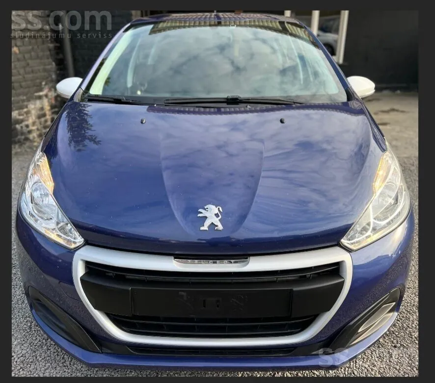Peugeot 208 2018 photo 5