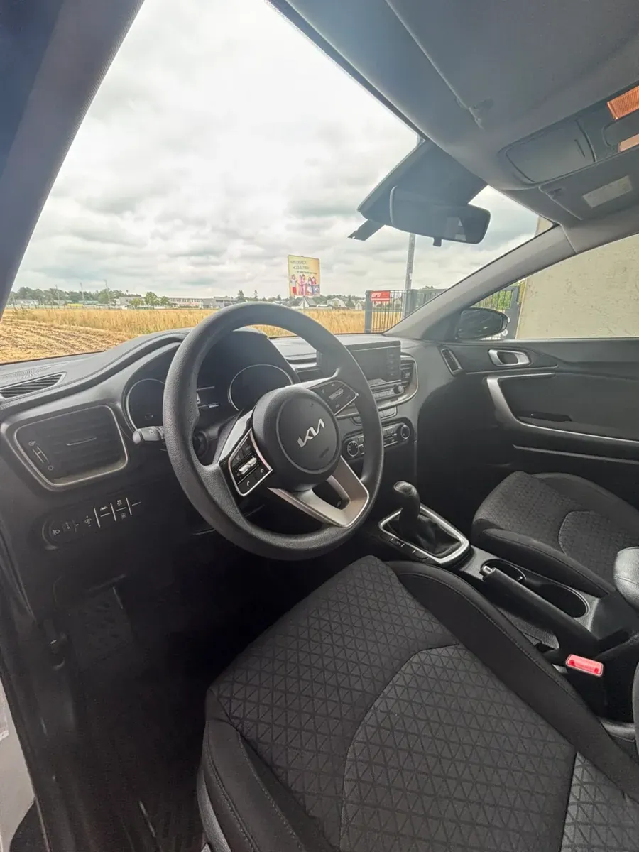 Kia Ceed 2023 photo 3