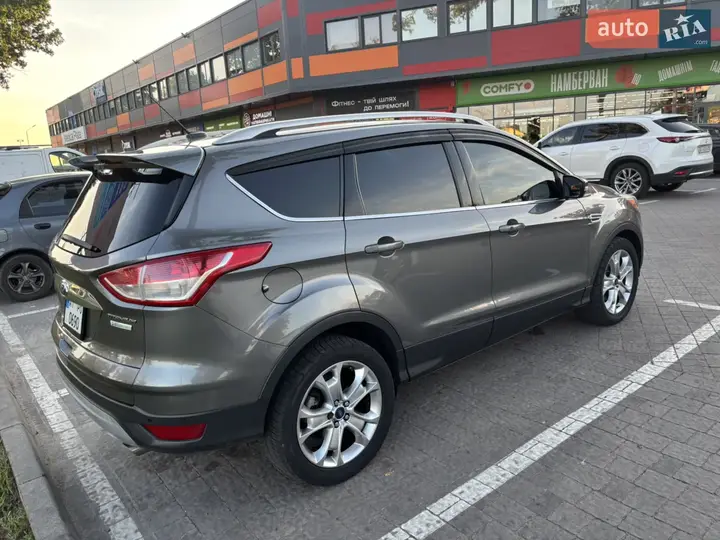 Ford Escape 2014 photo 5