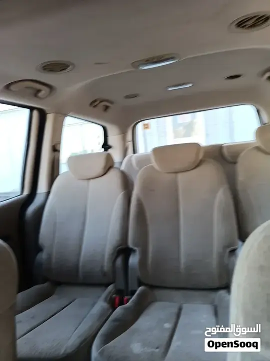 Kia Carnival 2015 photo 3