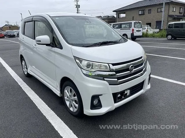 Nissan Dayz Highway Star X