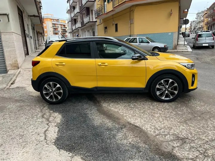 Kia Stonic 2018 photo 4