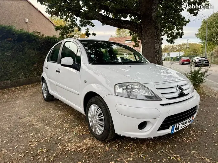 Citroen C3 2010 photo 2