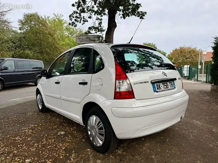 Citroen C3 2010 photo 4