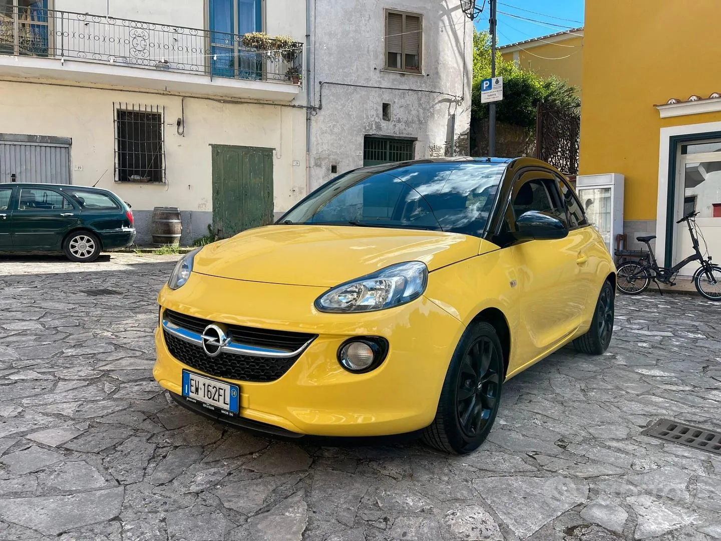 Opel Adam