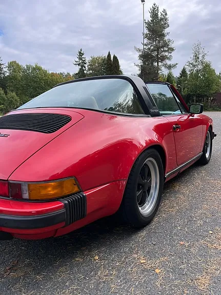 Porsche 911 1982 photo 3