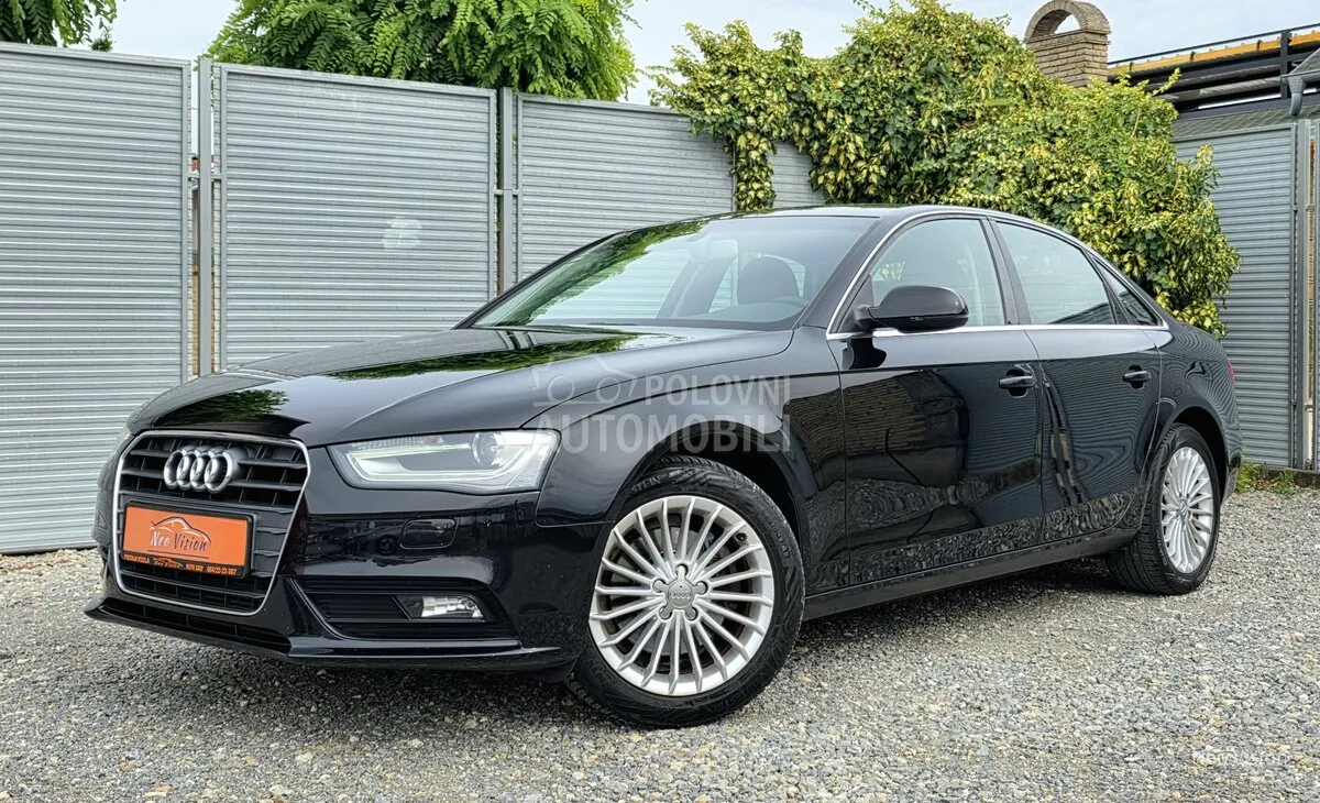 Audi A4 2012 photo 3
