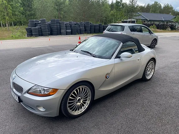 BMW Z4 2004 photo 5
