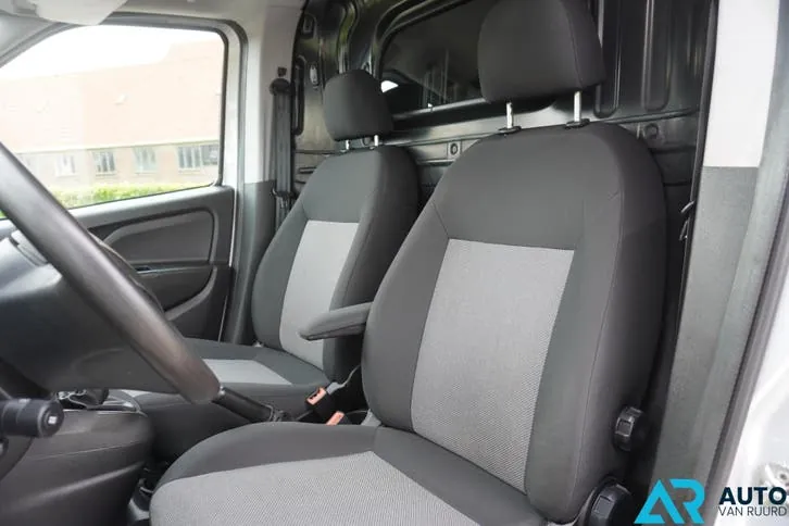 Fiat Doblo Cargo 2019 photo 3
