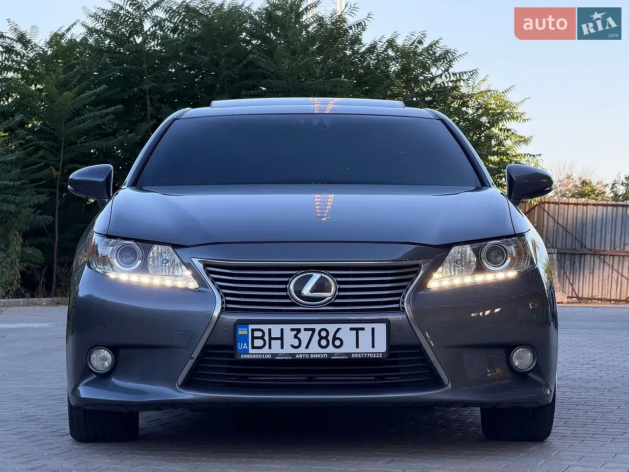 Lexus Es 2013 photo 2