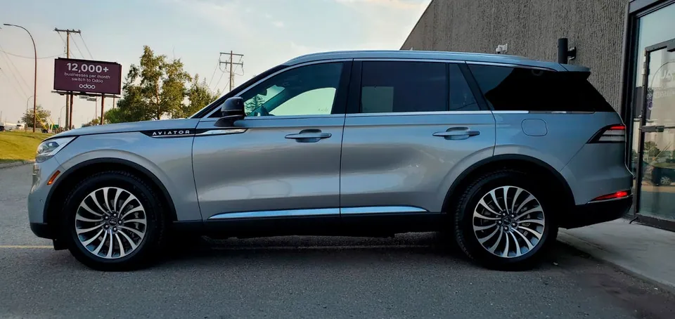 Lincoln Aviator 2023 photo 4