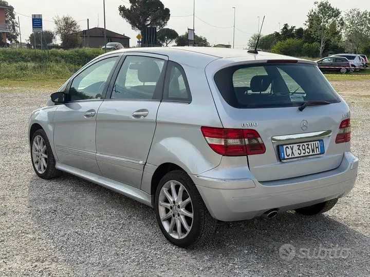 Mercedes-Benz B 180 Cdi 2006 photo 4