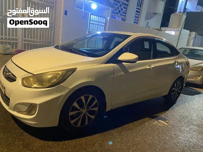 Hyundai Accent 2014 photo 3