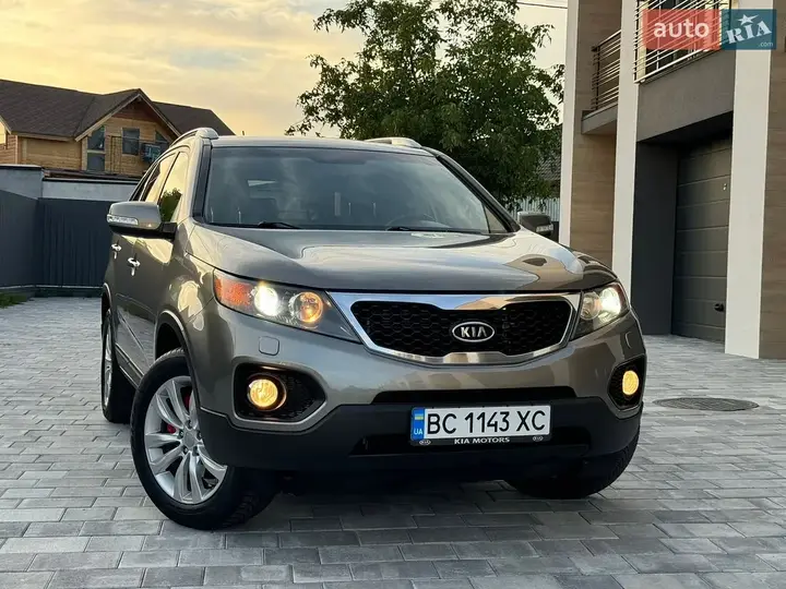 Kia Sorento 2011 photo 3