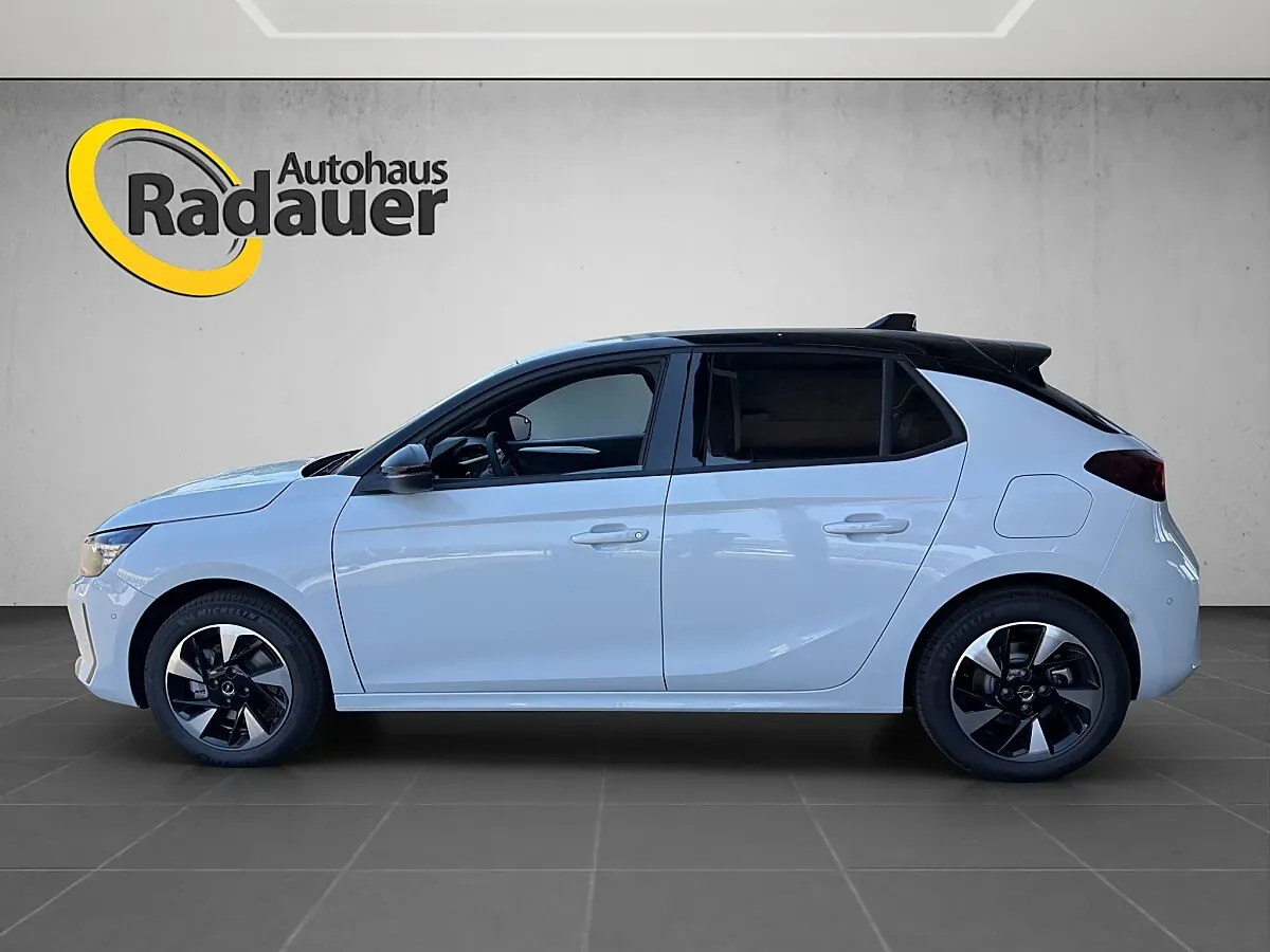 Opel Corsa photo 2