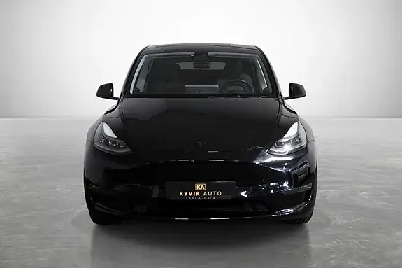 Tesla Model Y 2023 photo 4