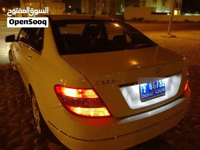 Mercedes-Benz C-Class 2012 photo 3