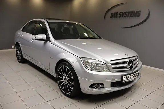Mercedes-Benz C200