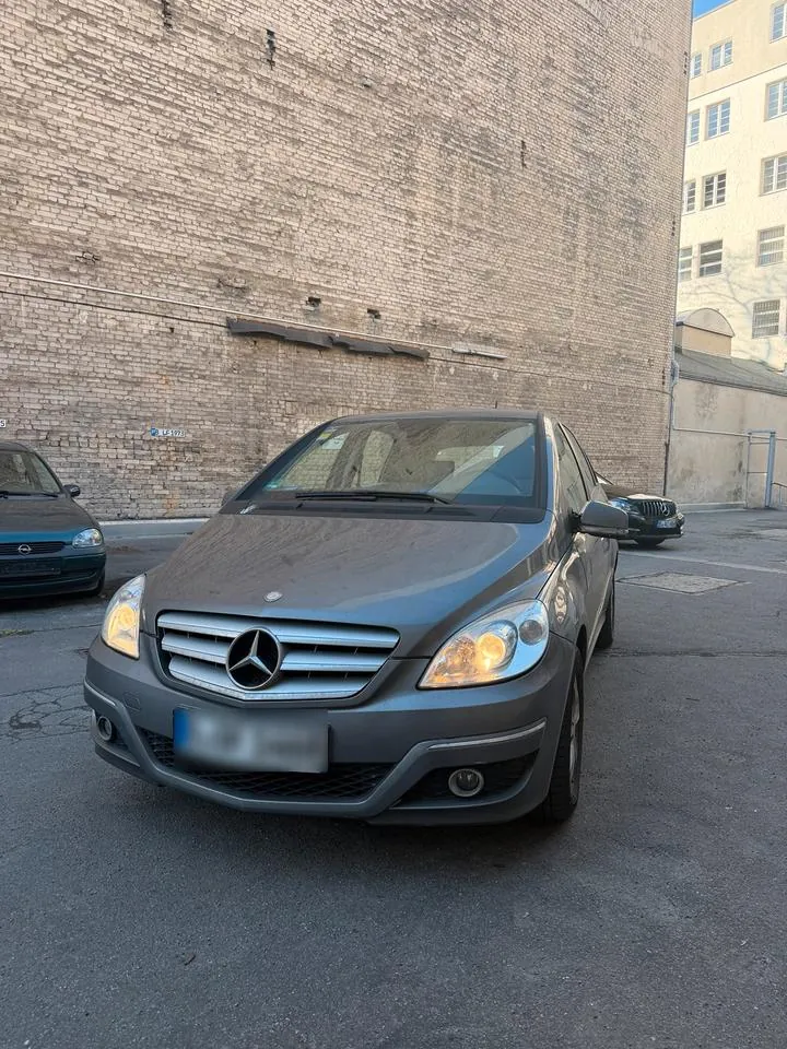 Mercedes-Benz B-Class
