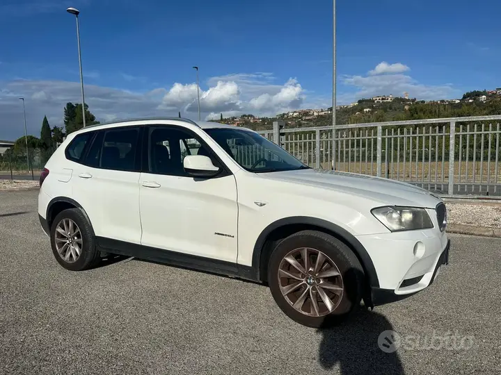 BMW X3 2011 photo 3