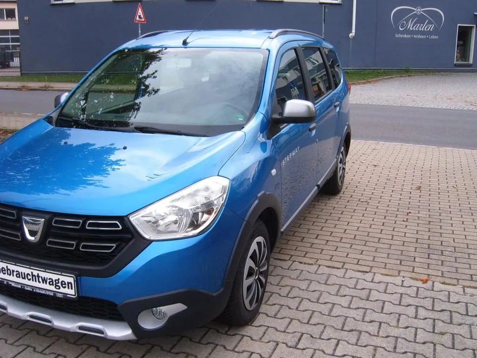 Dacia Lodgy