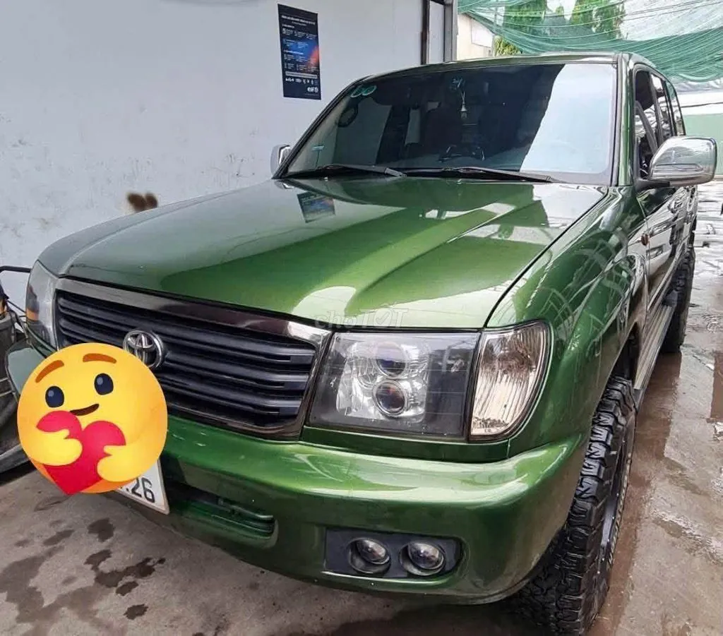 Toyota Land Cruiser 2005 photo 2