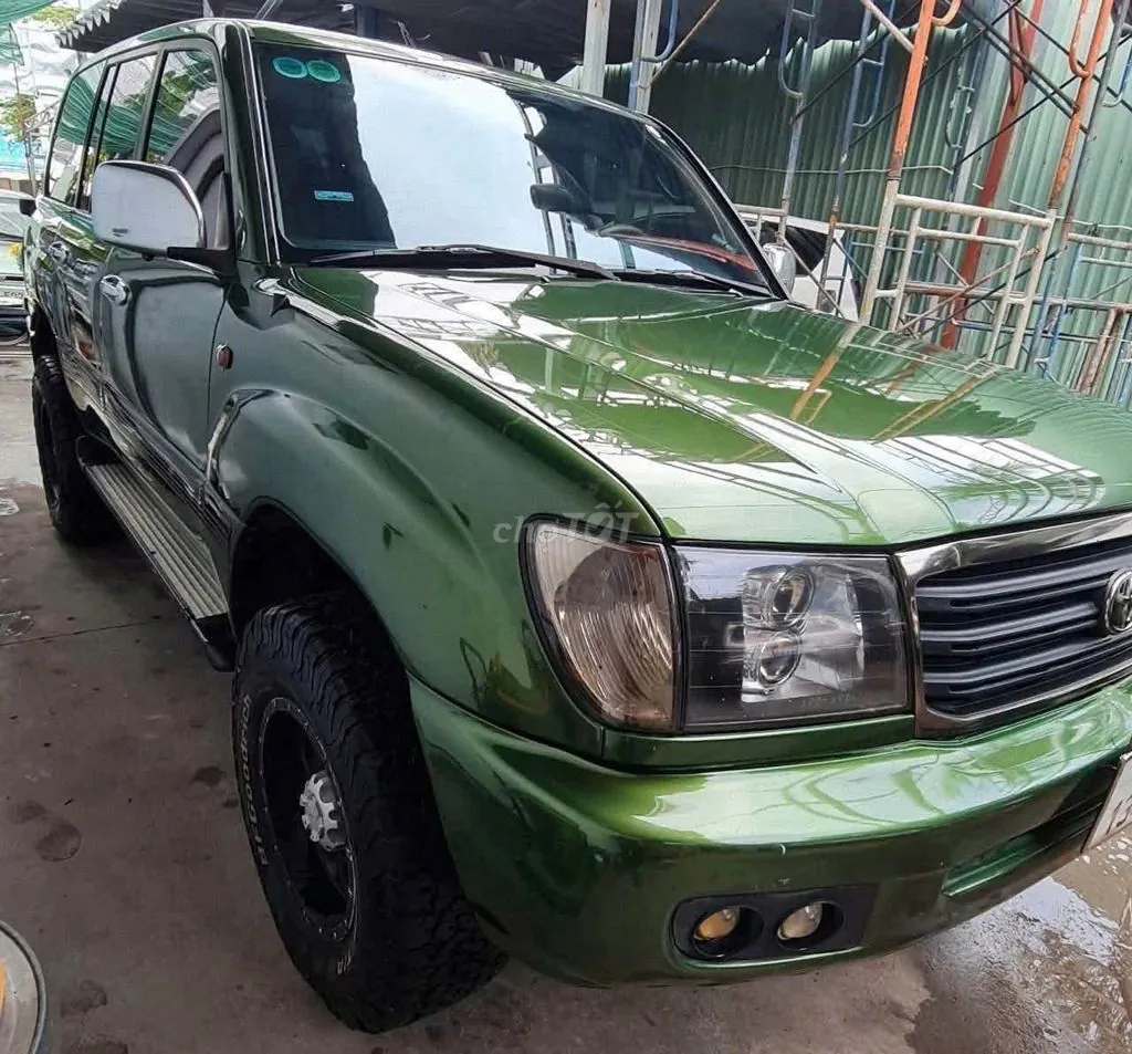 Toyota Land Cruiser
