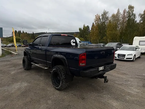 Dodge Ram 2500 2004 photo 3
