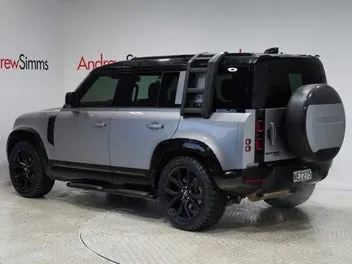 Land Rover Defender 2020 photo 3