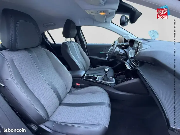 Peugeot 208 2022 photo 5