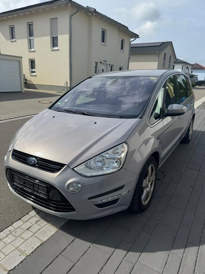 Ford S-Max