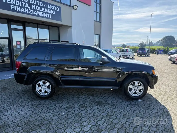 Jeep Grand Cherokee 2006 photo 3