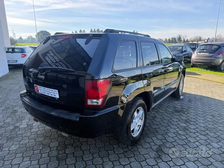 Jeep Grand Cherokee 2006 photo 4