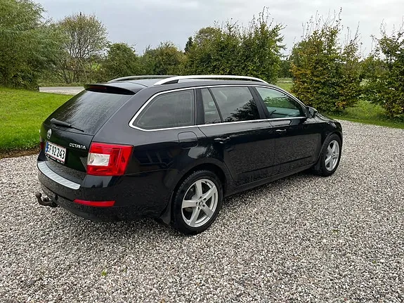 Skoda Octavia 2014 photo 5