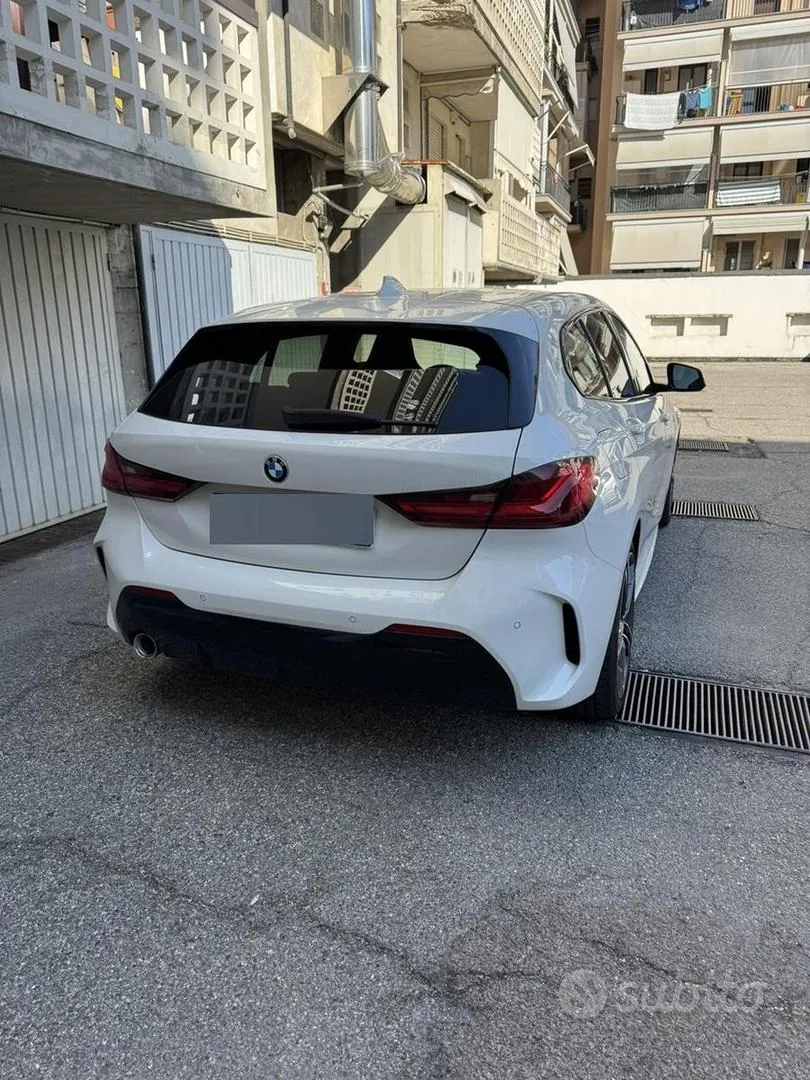 BMW 1 Series 2020 photo 2