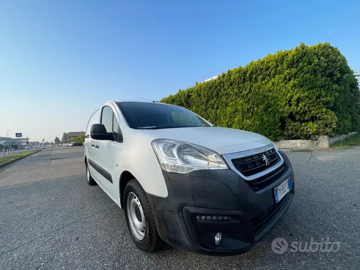 Peugeot Partner 2017 photo 3