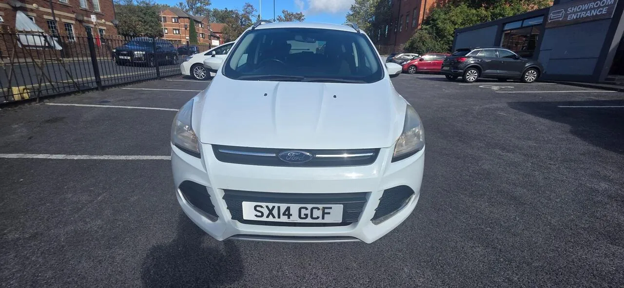 Ford Kuga 2014 photo 3
