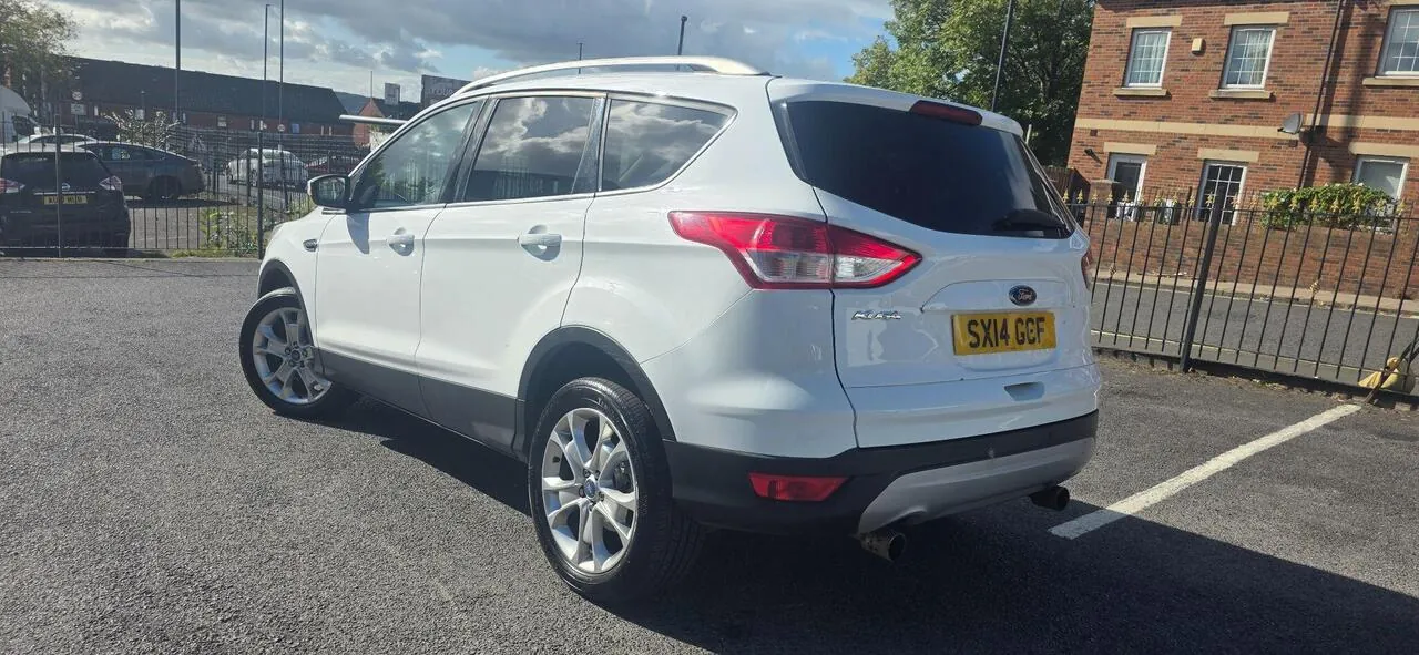 Ford Kuga 2014 photo 4